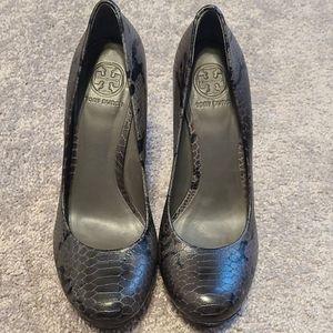 Tory Burch Snakeskin Jude Pump